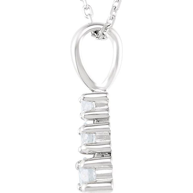 saveongems 14K Natural Diamond Graduated 18" Necklace