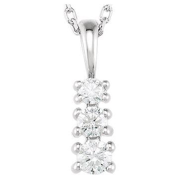 saveongems 1/6 CTW / l1 14K White 1/6 CTW Natural Diamond Graduated 18" Necklace