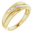 saveongems Jewelry 1/6ctw::2mm / 10.00 / 14K Yellow Accentend Band 14K Yellow